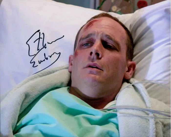 Ethan Embry autograph