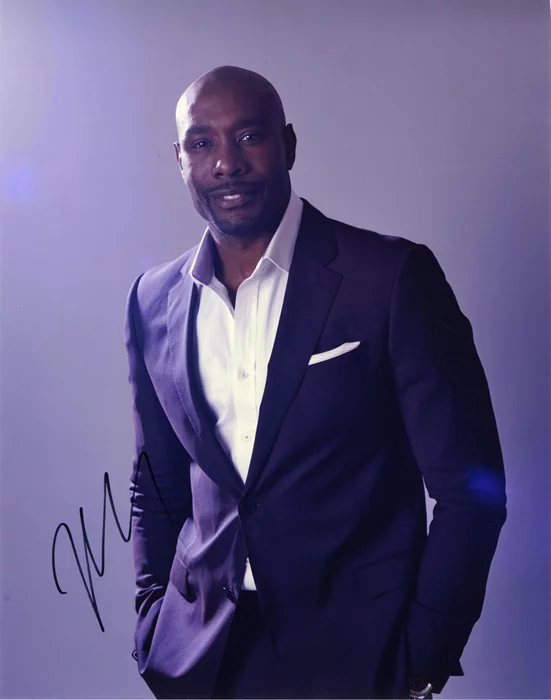 Morris Chestnut autograph