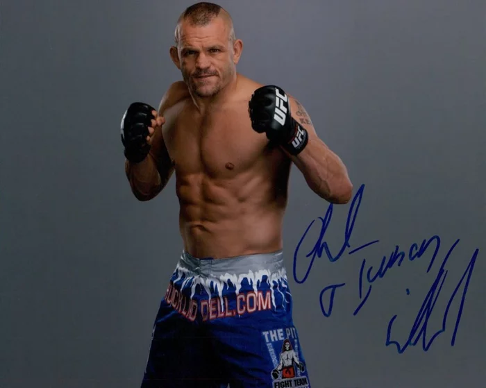 Chuck Liddell autograph