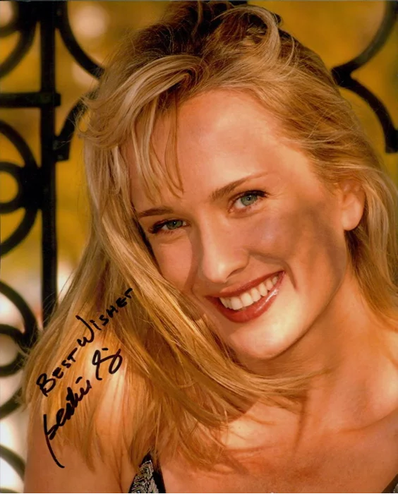 Beatrice Ring autograph