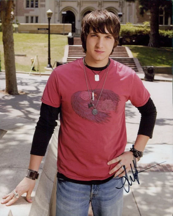 Scott Michael Foster autograph