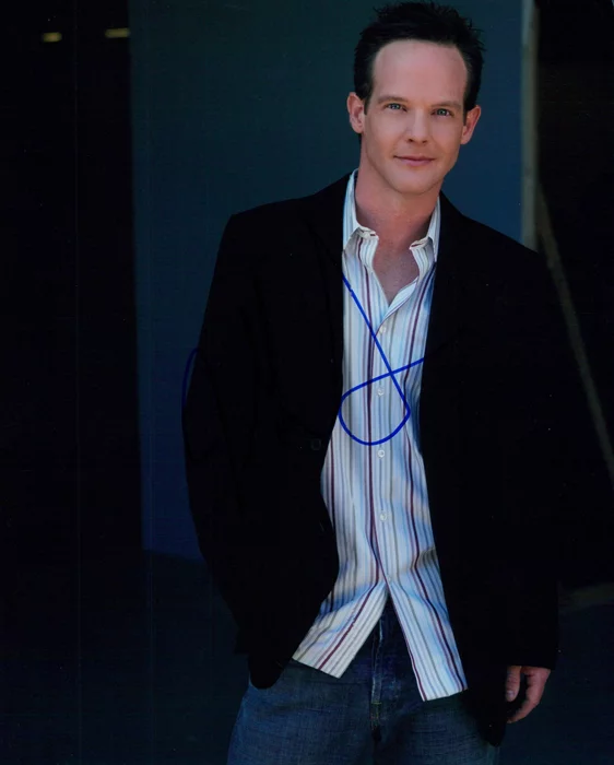 Jason Gray-Stanford autograph