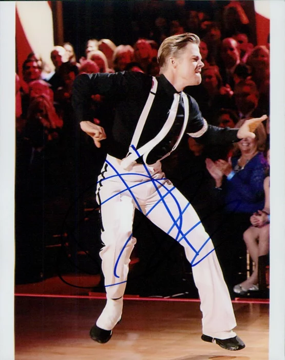 Derek Hough autograph