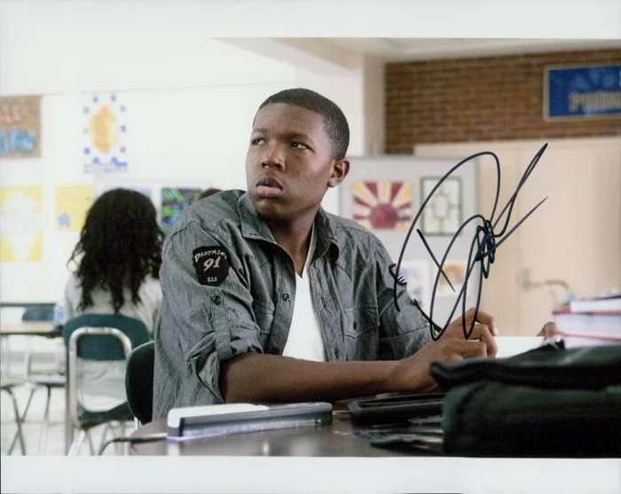 Denzel  Whitaker autograph