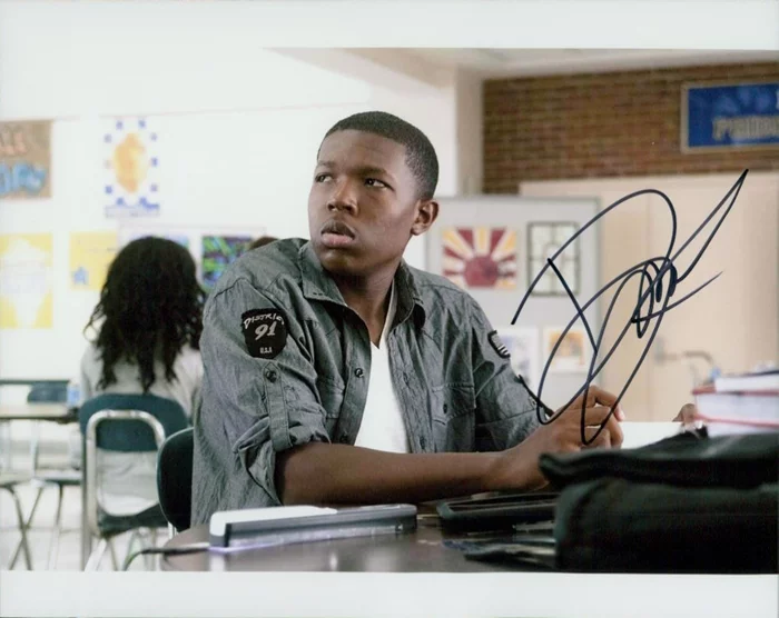 Denzel  Whitaker autograph