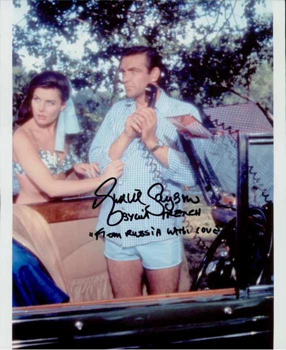 Eunice Gayson autograph