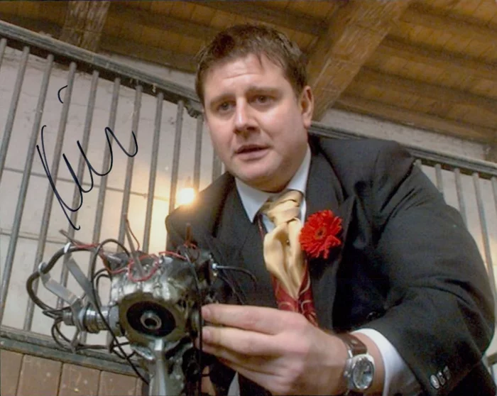 Kai Owen autograph