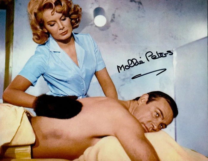 Mollie Peters autograph
