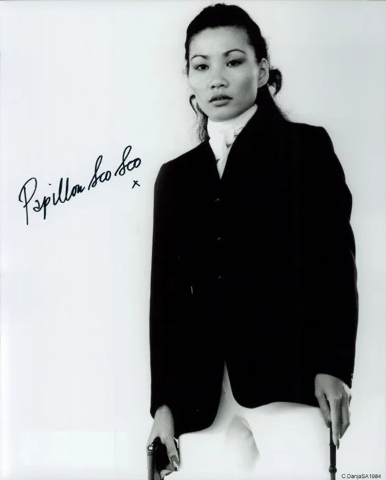 Papillon Soo Soo autograph