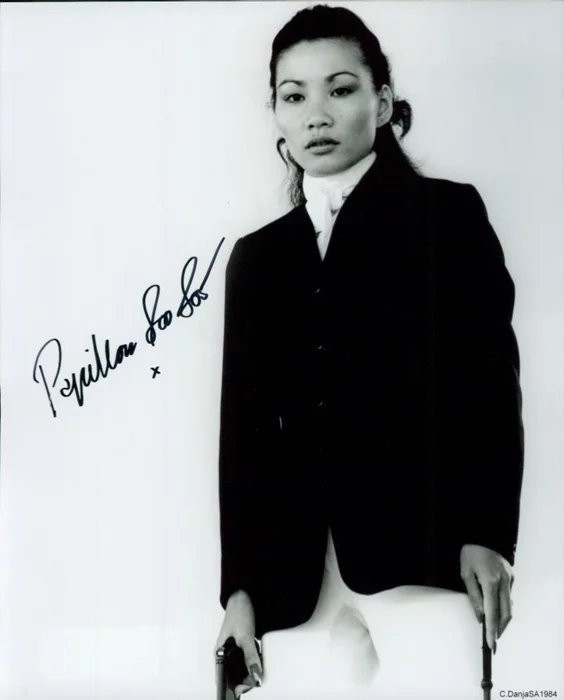 Papillon Soo Soo autograph