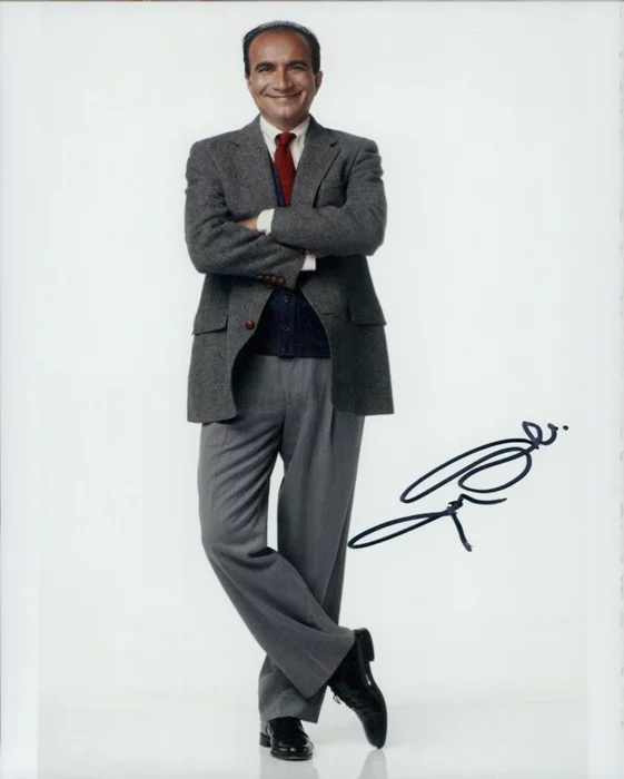 Iqbal Theba autograph
