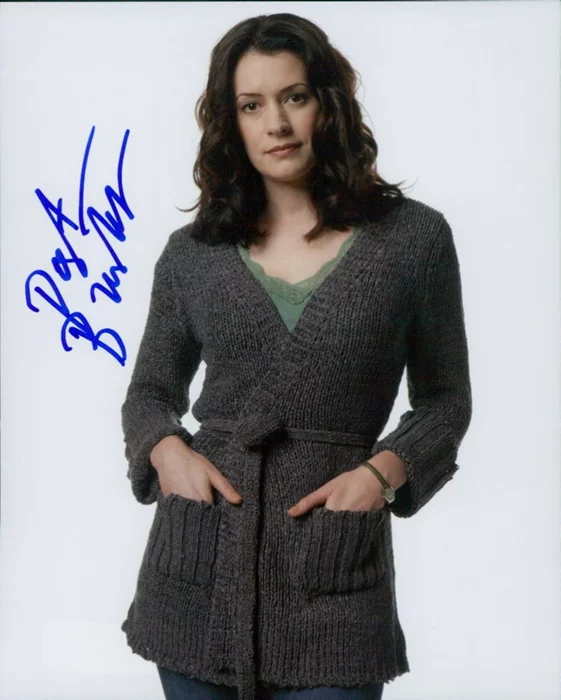 Paget Brewster autograph