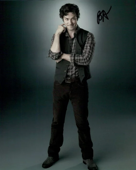 Brendan Hines autograph