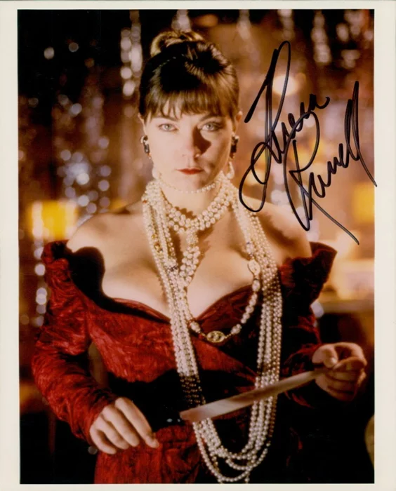Theresa Russell autograph