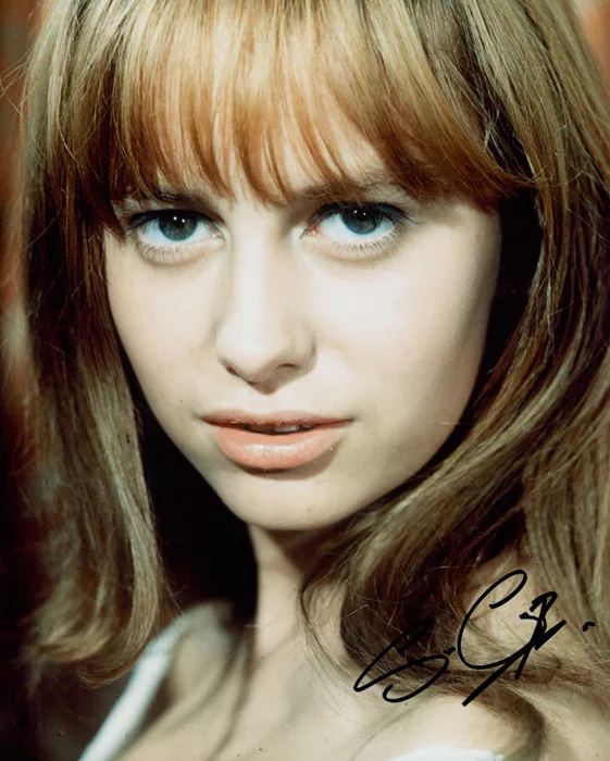 Susan George autograph