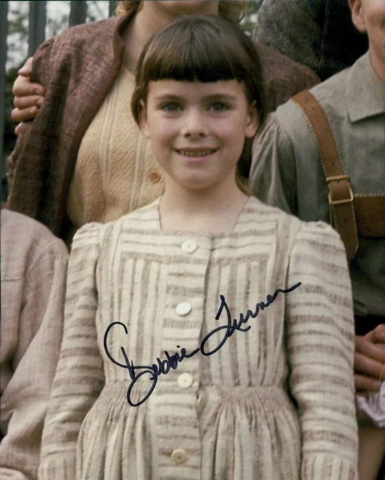 Debbie Turner autograph