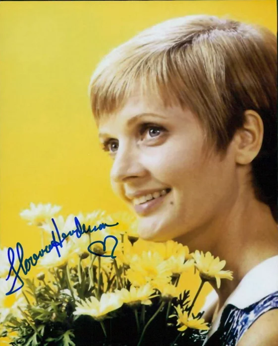 Florence Henderson autograph
