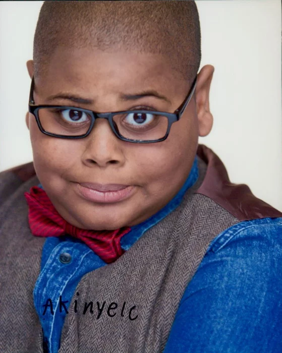 Akinyele Caldwell autograph