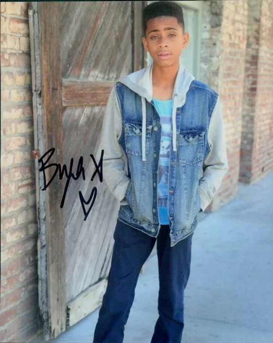 Bryce Xavier autograph