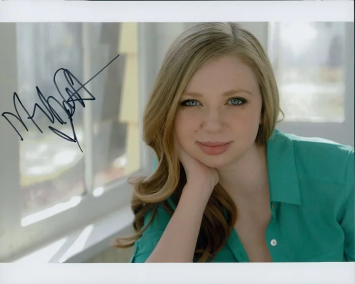Meghan Deanna Smith autograph