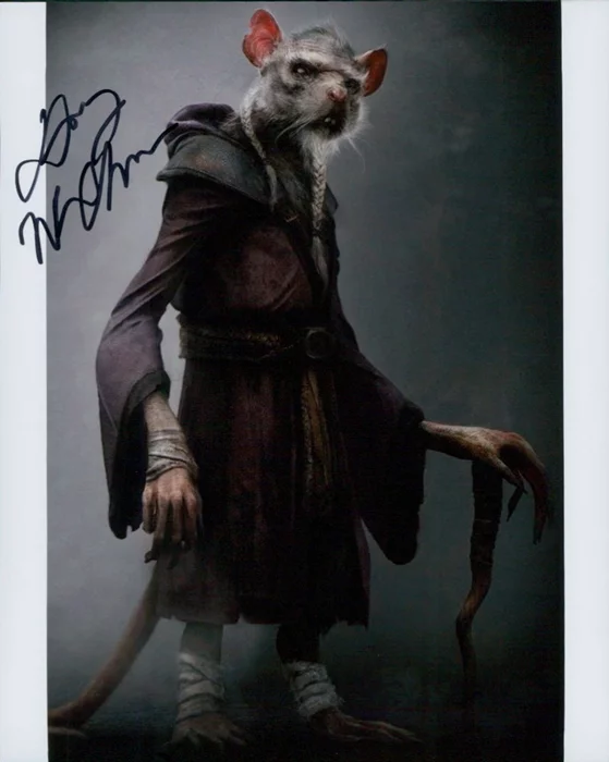 Danny Woodburn autograph
