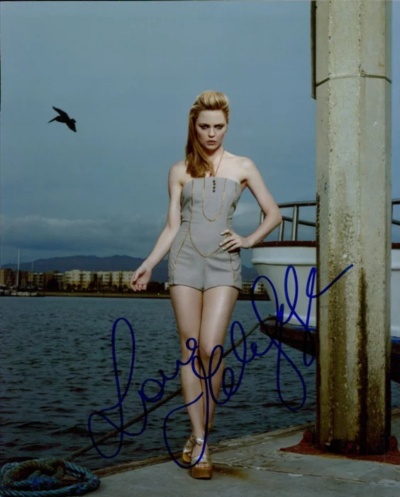 Melissa George autograph
