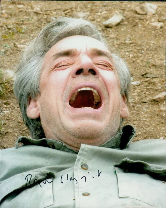 Roger Lloyd Pack autograph