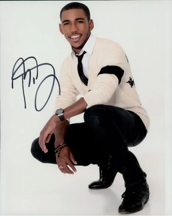 Brandon Mychal Smith autograph