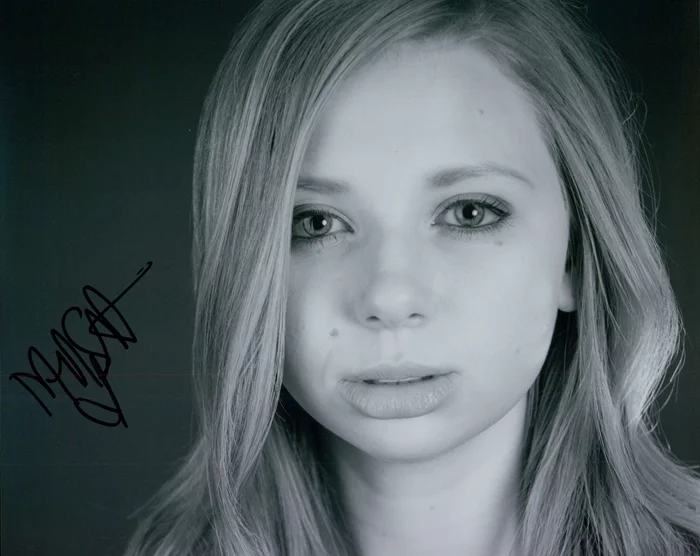 Meghan Deanna Smith autograph