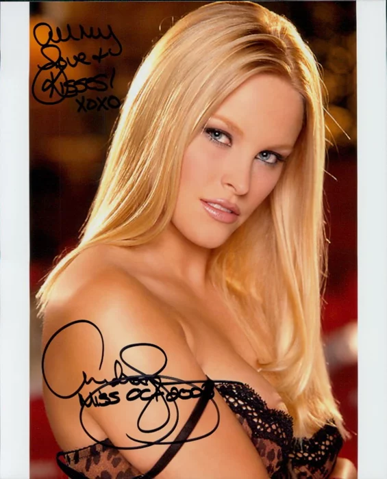 Audra Lynn autograph