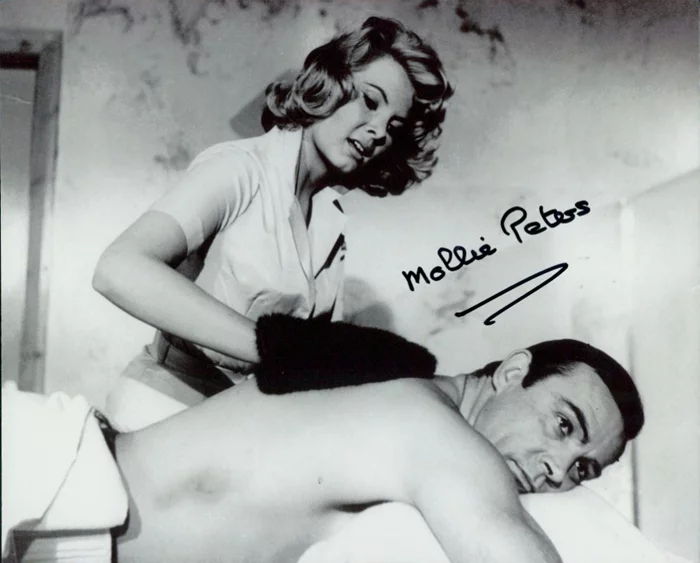 Mollie Peters autograph