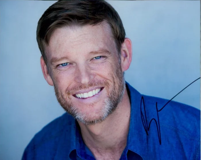 Brad Beyer autograph