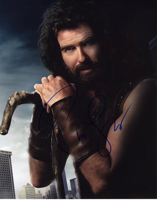 Pierce Brosnan autograph