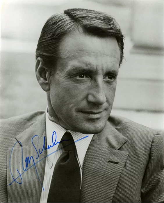 Roy Scheider autograph