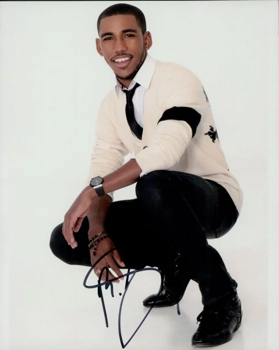 Brandon Mychal Smith autograph