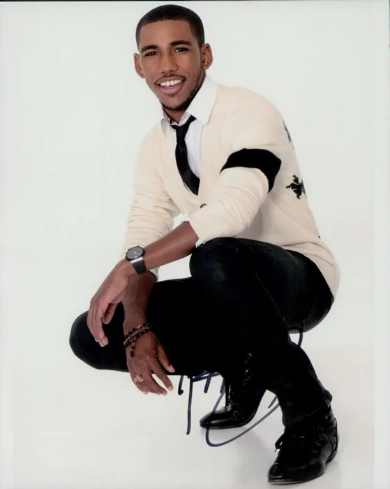 Brandon Mychal Smith autograph