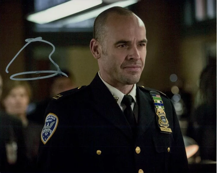 Paul Blackthorne autograph