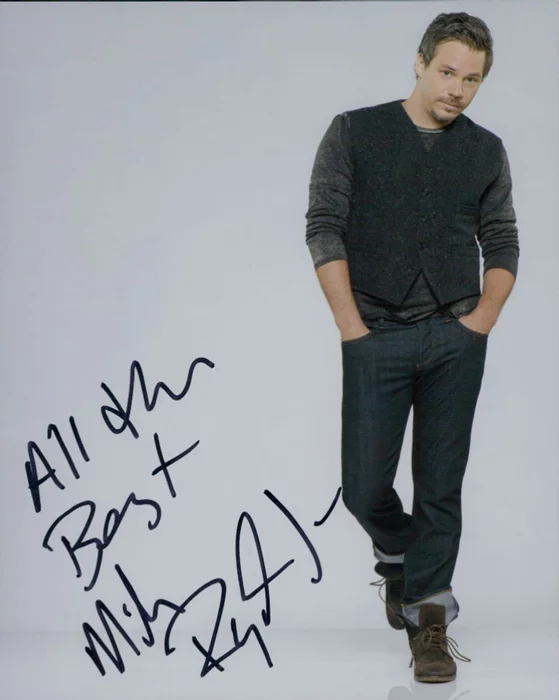 Michael Raymond-James autograph