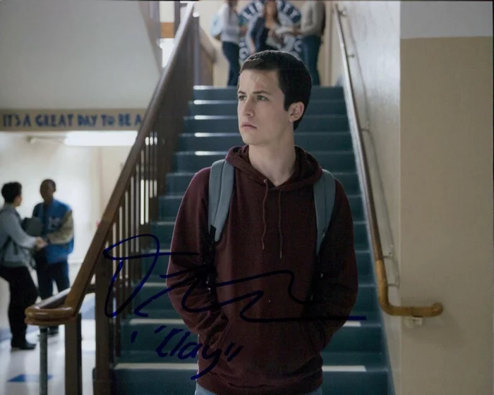 Dylan Minnette autograph