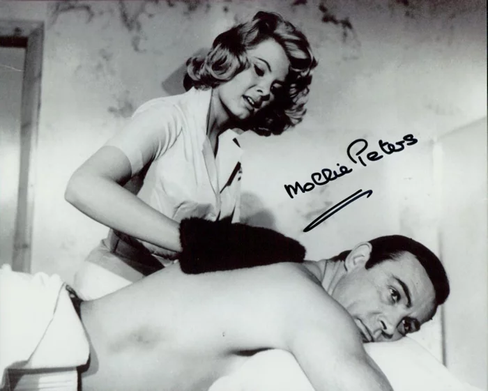 Mollie Peters autograph