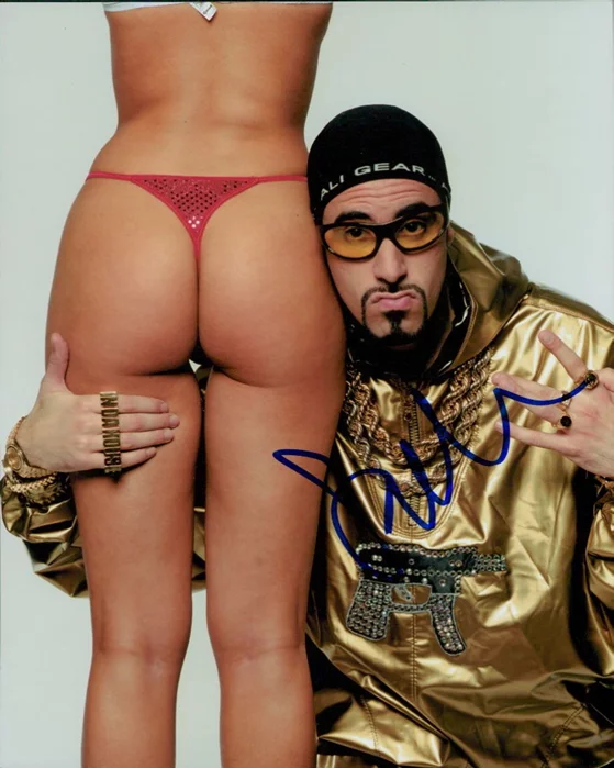 Sacha Baron Cohen autograph