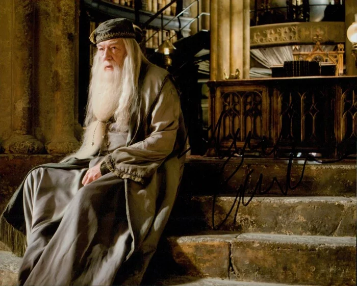 Michael Gambon autograph