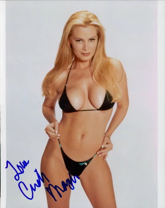 Cindy Margolis autograph