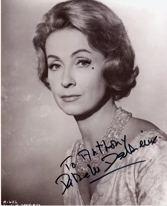 Danielle Darrieux autograph