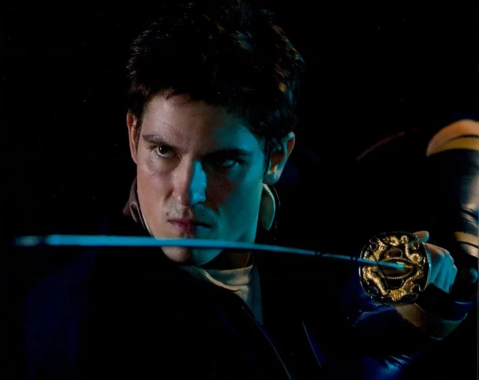 Sean Faris autograph