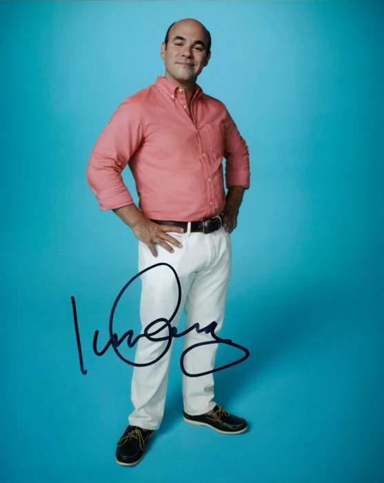 Ian Gomez autograph