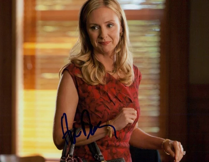 Hope Davis autograph
