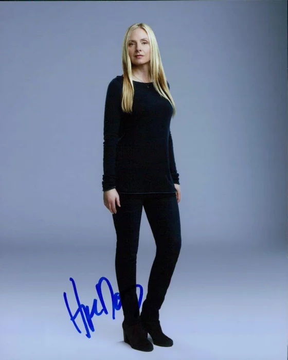 Hope Davis autograph