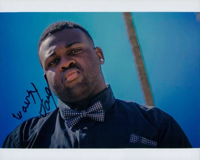 Wavyy Jonez autograph