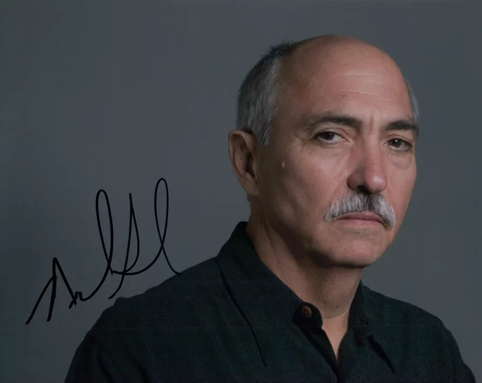 Miguel Sandoval autograph
